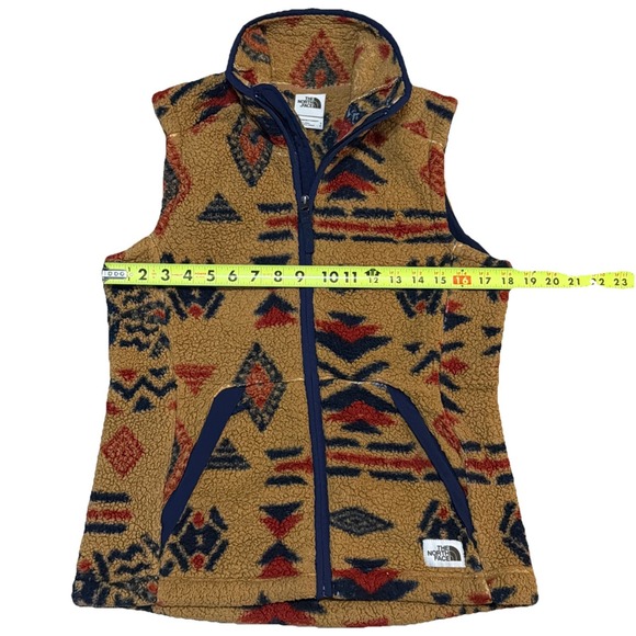 The North Face Campshire Sherpa Vest Women's Size Small Brown Aztec Print - Picture 2 of 12